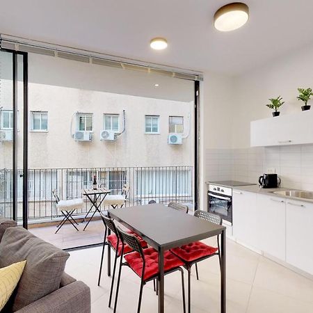 Comfortable Apartment With Balcony By Holyguest Tel Awiw Zewnętrze zdjęcie